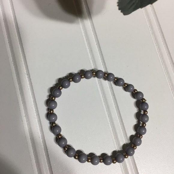 Light purple and gold bead bracelet - Picture 2 of 3